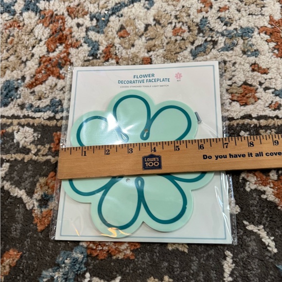 NWT Decorative Light Switch Cover And Electrical Outlet‎ Cover Flower - Picture 3 of 3